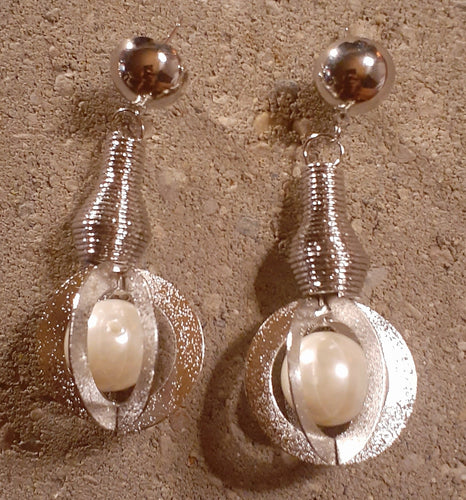 Chunky Abstract Faux Pearl Dangle Earrings Kargo Fresh