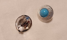 Load image into Gallery viewer, Chunky Clip on Cluster  Stud Earrings Kargo Fresh
