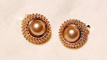 Load image into Gallery viewer, Chunky Clip on Cluster  Stud Earrings Kargo Fresh
