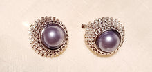 Load image into Gallery viewer, Chunky Clip on Cluster  Stud Earrings Kargo Fresh
