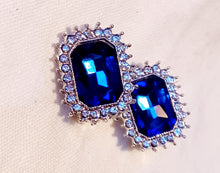 Load image into Gallery viewer, Chunky Clip on Rhinestone Cluster  Stud Earrings Kargo Fresh
