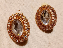 Load image into Gallery viewer, Chunky Crystal Stud Clip On Earrings Kargo Fresh
