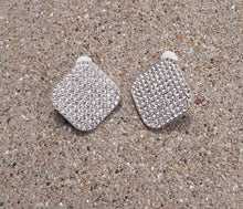 Load image into Gallery viewer, Chunky Crystal Stud Clip On Earrings Kargo Fresh
