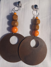 Load image into Gallery viewer, Chunky Handmade Wooden Clip Earrings Kargo Fresh
