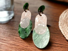 Load image into Gallery viewer, Chunky acrylic clip on  earrings Kargo Fresh
