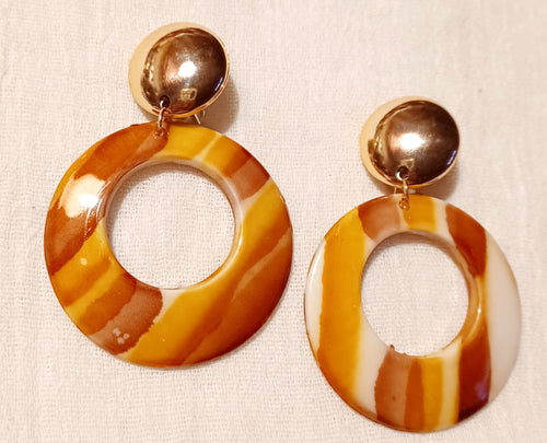 Chunky acrylic clip on hoop earrings Kargo Fresh