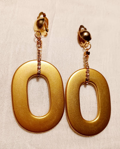 Chunky acrylic clip on hoop earrings Kargo Fresh