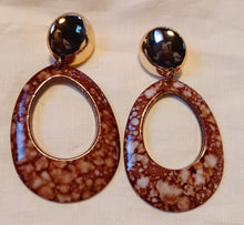 Load image into Gallery viewer, Chunky acrylic clip on hoop earrings Kargo Fresh
