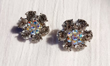 Load image into Gallery viewer, Chunky crystal stud clip on earrings Kargo Fresh
