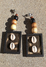 Load image into Gallery viewer, Chunky handmade Afrocentric Clip On Earrings Kargo Fresh
