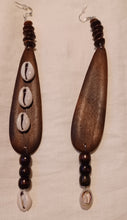 Load image into Gallery viewer, Chunky handmade Natural Wooden Earrings Kargo Fresh
