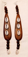 Load image into Gallery viewer, Chunky handmade Natural Wooden Earrings Kargo Fresh
