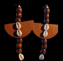 Load image into Gallery viewer, Chunky handmade Natural Wooden Earrings Kargo Fresh
