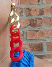 Load image into Gallery viewer, Chunky handmade acrylic chain clip on earrings Kargo Fresh

