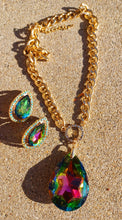 Load image into Gallery viewer, Chunky rhinestone clip on earrings and necklace set Kargo Fresh
