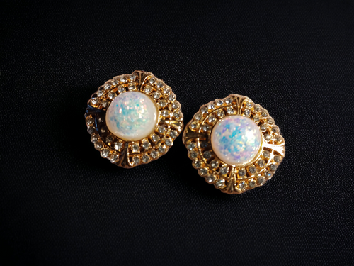 Chunky rhinestone cluster clip ons Kargo Fresh