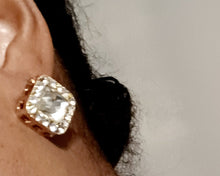 Load image into Gallery viewer, Chunky rhinestone stud earrings Kargo Fresh
