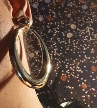 Load image into Gallery viewer, Chunky vintage style clip on hoops Kargo Fresh
