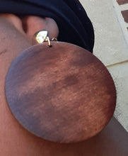 Load image into Gallery viewer, Classic Wooden Clip On  Earrings Kargo Fresh
