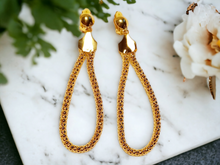 Load image into Gallery viewer, Clip On Chain Hoop Earrings Kargo Fresh
