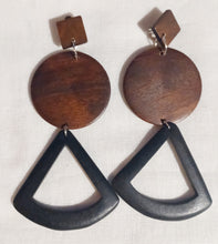 Load image into Gallery viewer, Clip On  Geometric Earrings handmade Kargo Fresh
