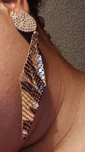 Load image into Gallery viewer, Clip On Gold  Metal Mesh Earrings Kargo Fresh
