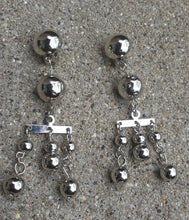 Load image into Gallery viewer, Clip On Silver Ball Abstract Dangle Earrings Kargo Fresh
