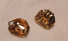 Load image into Gallery viewer, Clip on Cluster  Stud Earrings Kargo Fresh

