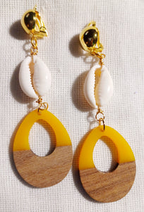 Clip on  Handmade Cowrie Shell Cluster Earrings Kargo Fresh