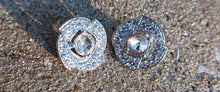 Load image into Gallery viewer, Clip on Rhinestone Cluster  Stud Earrings Kargo Fresh
