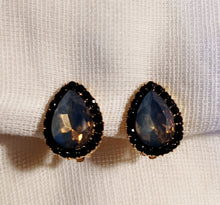 Load image into Gallery viewer, Clip on Rhinestone Cluster  Stud Earrings silver Kargo Fresh
