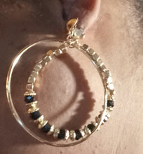 Load image into Gallery viewer, Clip on bead hoop earrings Kargo Fresh
