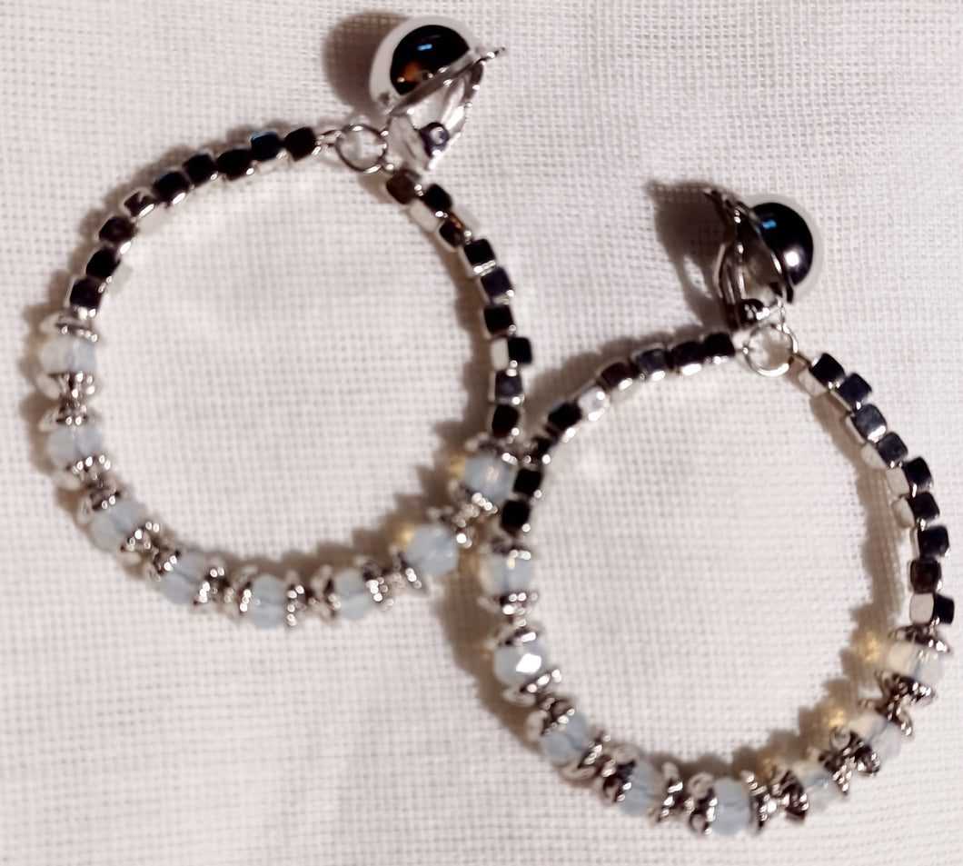 Clip on bead hoop earrings Kargo Fresh