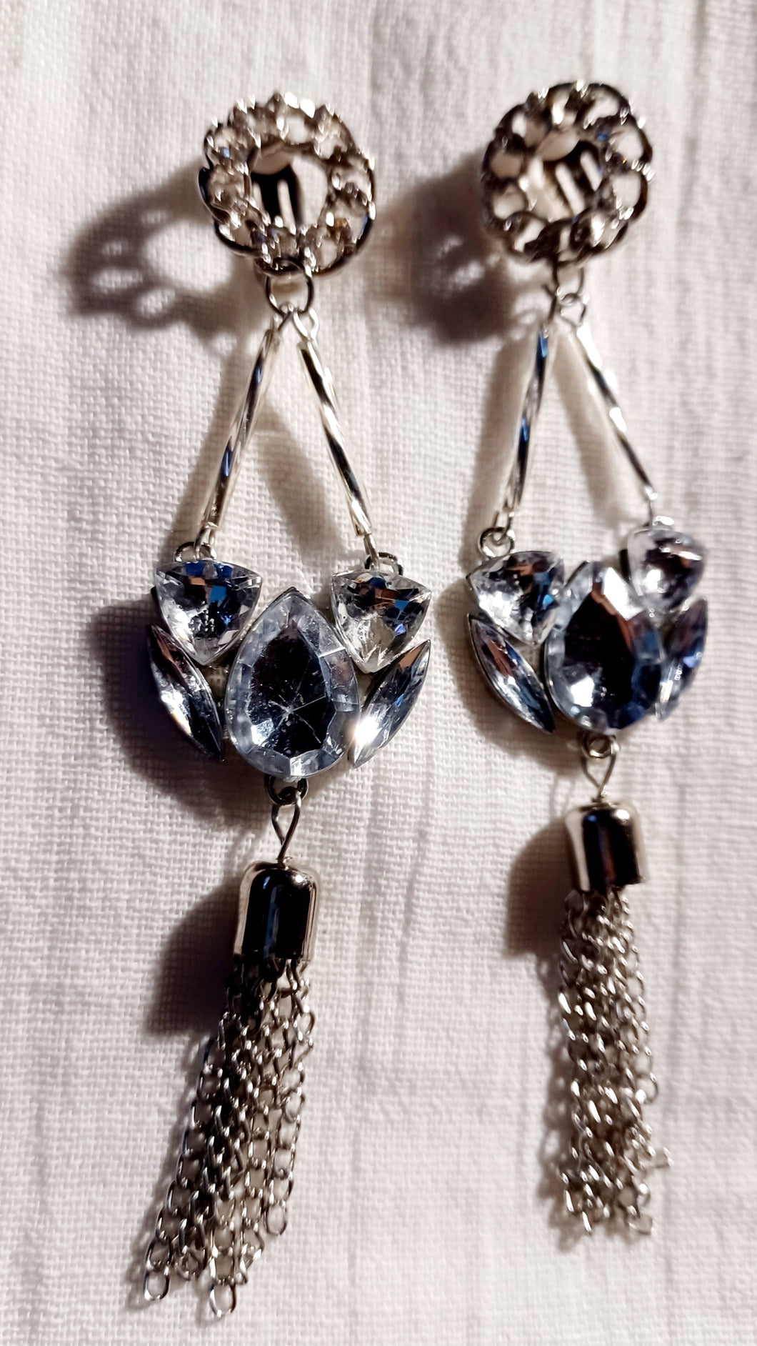 Clip on rhinestone and chain earrings Kargo Fresh