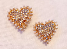 Load image into Gallery viewer, Crystal Heart Stud Clip On Earrings Kargo Fresh
