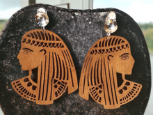 Load image into Gallery viewer, Egyptian Queen Design Wooden Clip Earrings Kargo Fresh
