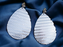Load image into Gallery viewer, Extra Large Abstract Disc Dangle Clip on Earrings Kargo Fresh
