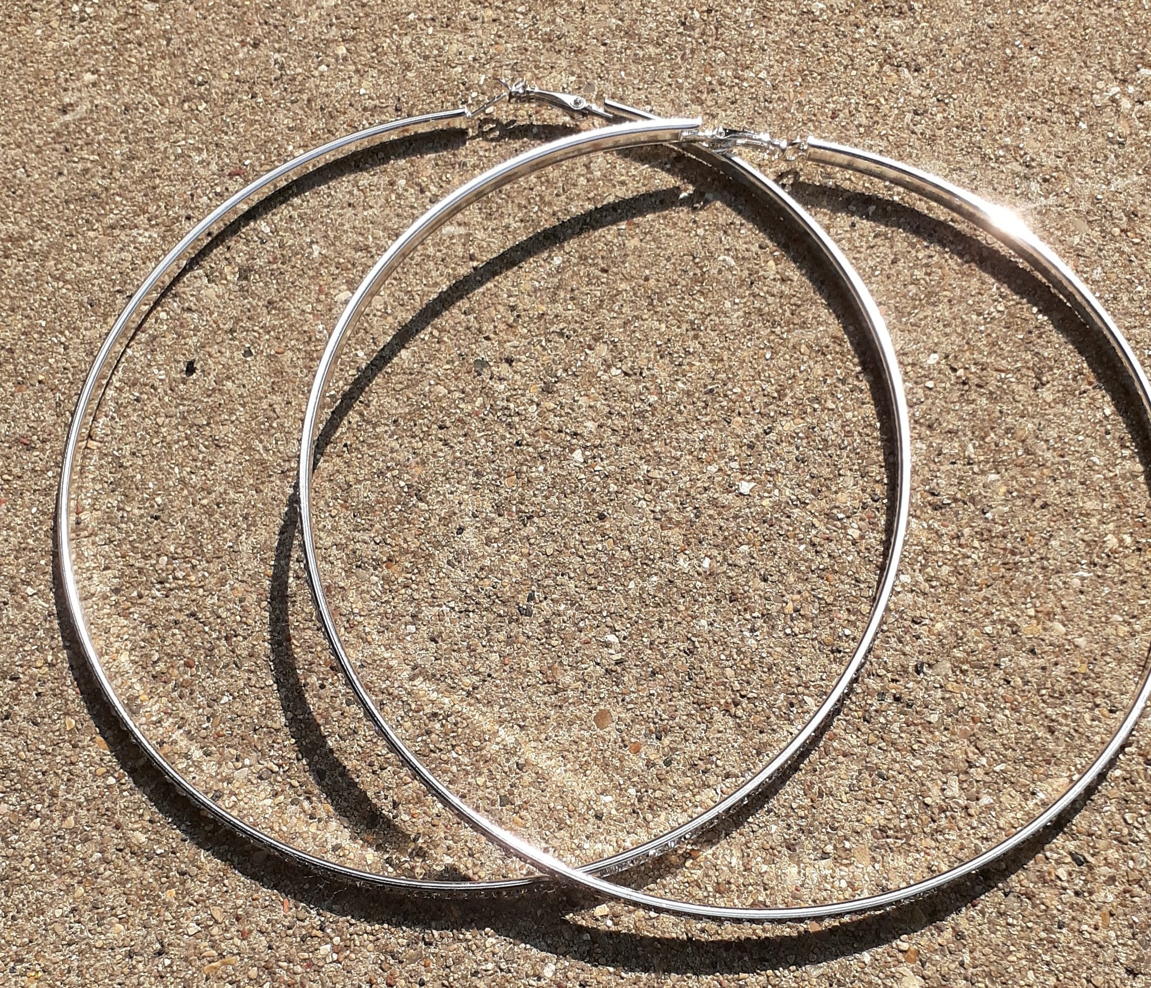 Double Row Hoop Earrings 2024 | burnham-ward.com