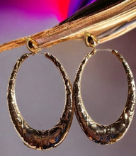 Load image into Gallery viewer, Extra large clip on fulani hoop earrings Kargo Fresh
