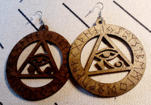 Load image into Gallery viewer, Eye of Horus Wooden Earrings Kargo Fresh
