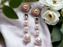 Load image into Gallery viewer, Faux Pearl dangle Clip On Earrings Kargo Fresh
