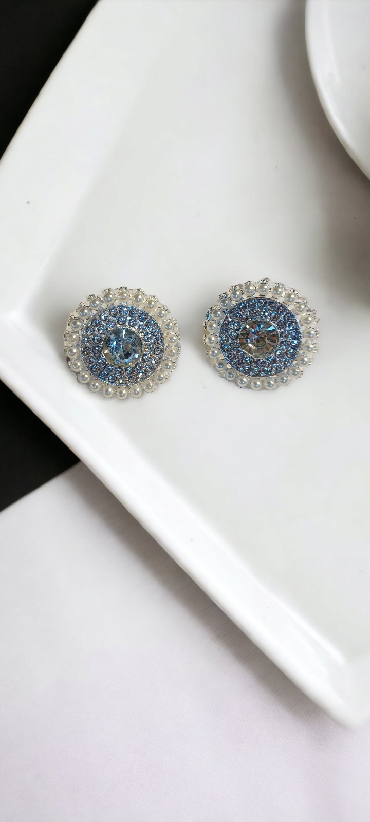 Faux pearl and rhinestone medallion stud earrings Kargo Fresh
