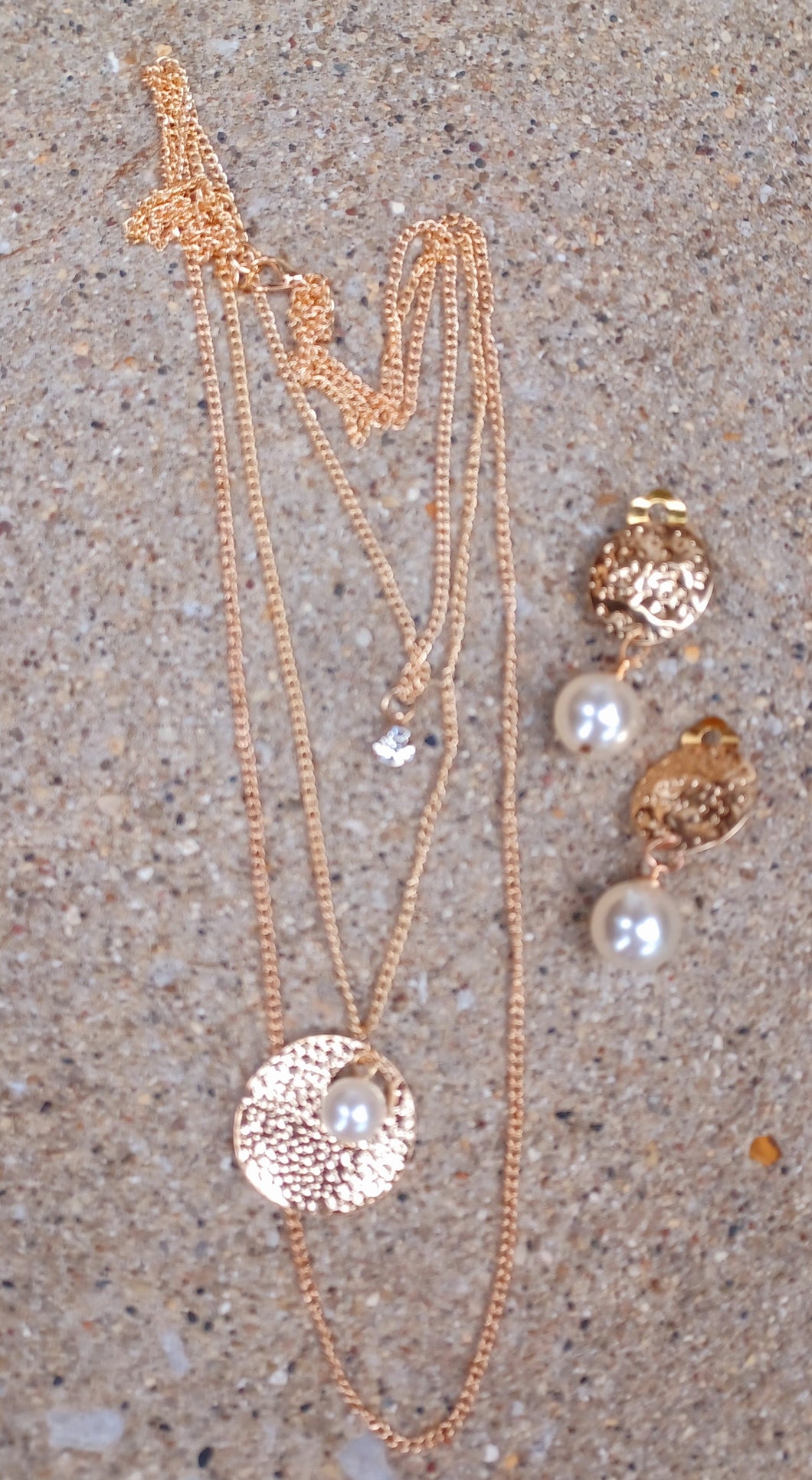 Faux pearl multi strand necklace and clip on earrings set Kargo Fresh