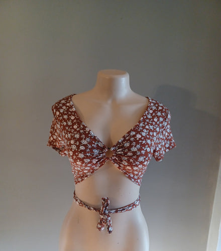 Floral wrap around crop top new L Kargo Fresh