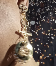 Load image into Gallery viewer, Glam gold metal multi hoop clip on earrings handmade Kargo Fresh
