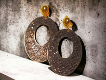 Load image into Gallery viewer, Glitter Hoop design Clip On Earrings Kargo Fresh
