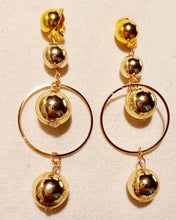 Load image into Gallery viewer, Gold Abstract design Clip On Earrings Kargo Fresh
