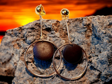 Load image into Gallery viewer, Gold Wood and hoop design Clip On Earrings Kargo Fresh
