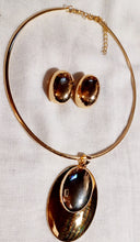 Load image into Gallery viewer, Gold charm necklace set with clip on earrings Kargo Fresh
