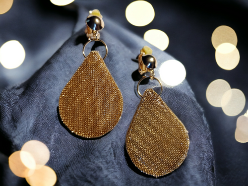 Gold metal mesh clip on earrings Kargo Fresh